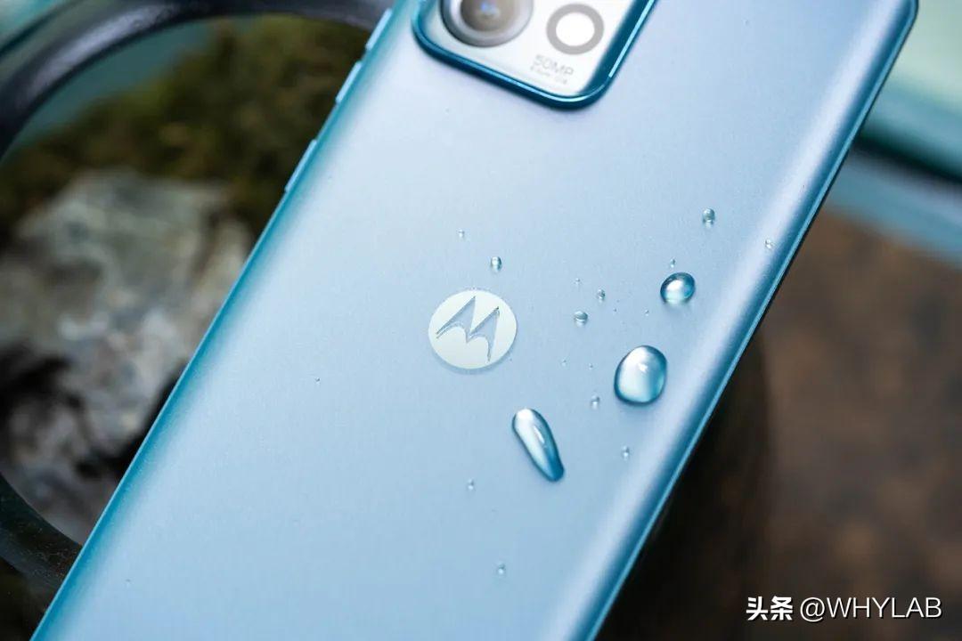 Moto2汽车评测，动力与设计相得益彰